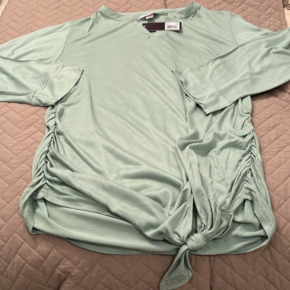 Times Two Jade Long Sleeve Solid Side Tie Maternity Top/ NWT/Large - Picture 3 of 11